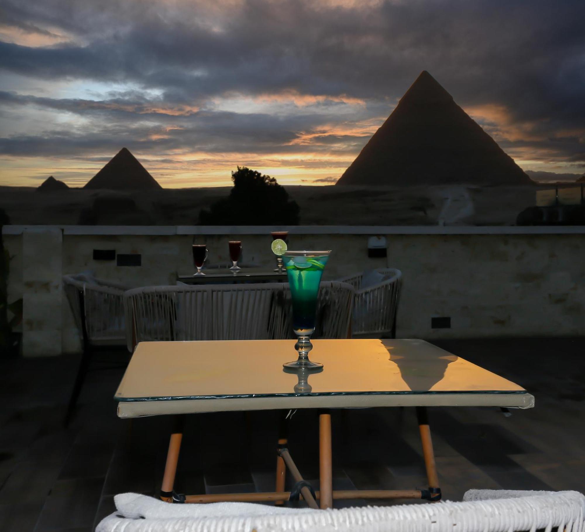 Pyramids Glory Inn Kafret el-Gabal Exteriér fotografie