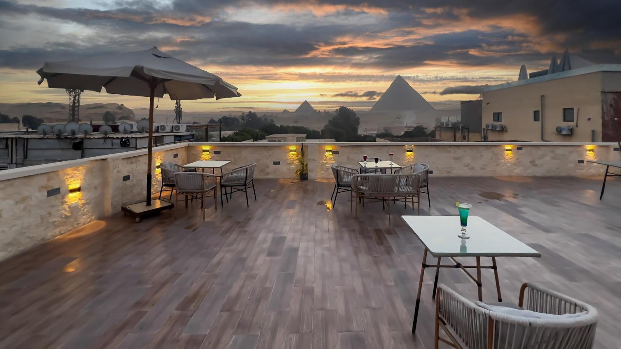 Pyramids Glory Inn Kafret el-Gabal Exteriér fotografie